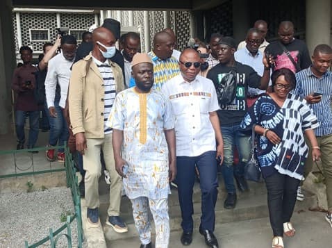 Revue de presse du 13 février 2024: L'actualité politique, économique et sociale en Côte d'Ivoire et en Afrique