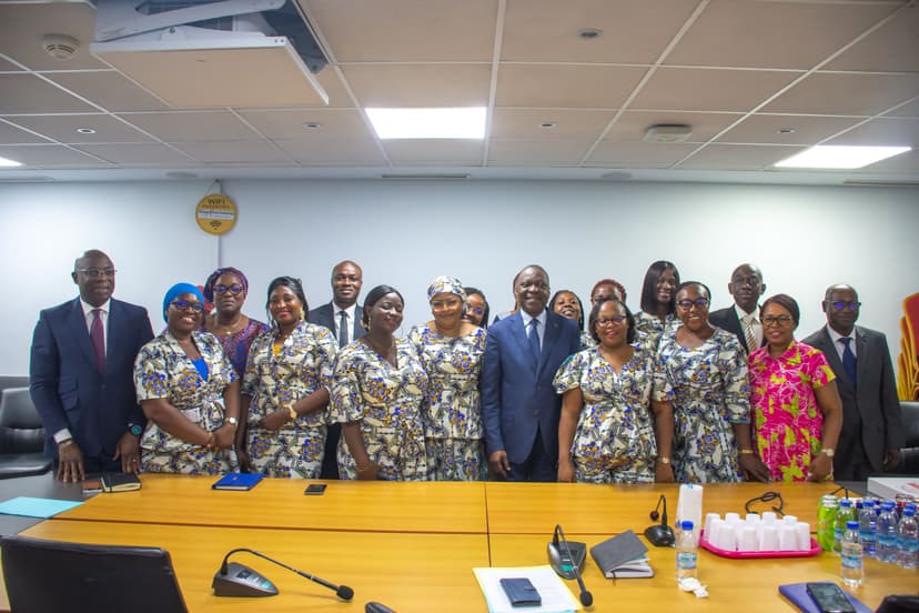 Journée des secrétaires : Amadou KONÉ honore les piliers invisibles de l’administration