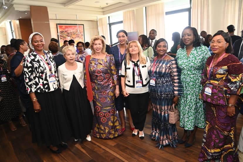 Women in Business Cocktail : Dominique Ouattara fédère les femmes leaders africaines autour de son parcours, ses actions et son engagement en marge de l’Africa CEO Forum 2025