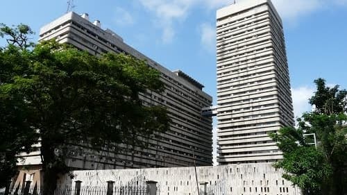 Finances publiques ivoiriennes sous la loupe : une croissance solide mais avec des failles fiscales