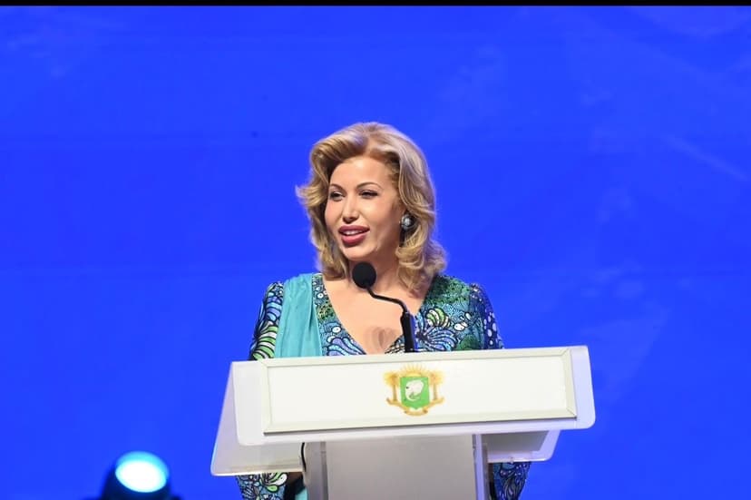 Côte d’Ivoire : La Première Dame Dominique Ouattara lance officiellement le réseau ADWIN à Abidjan