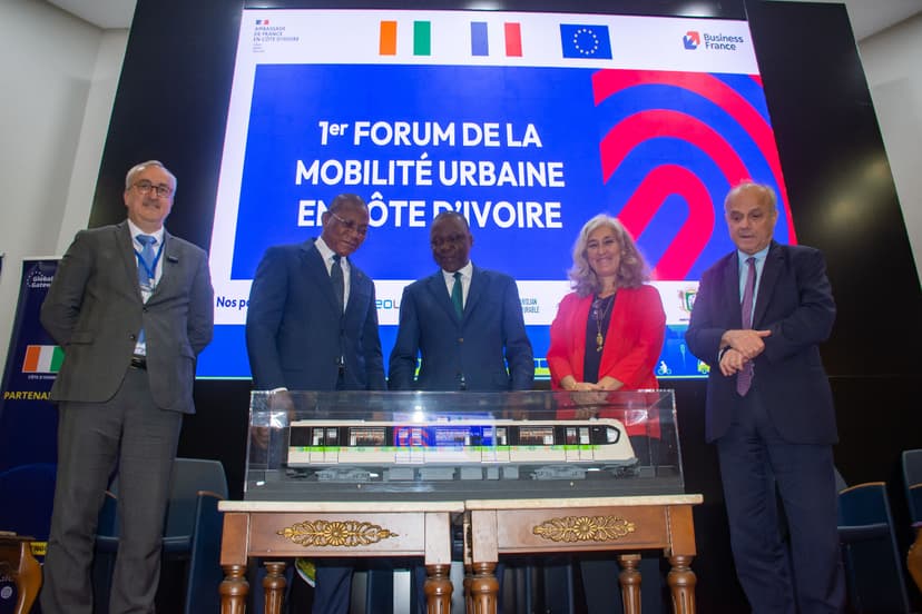 Amadou KONÉ ouvre le 1er forum franco ivoirien sur la mobilité urbaine en Côte d’ivoire.