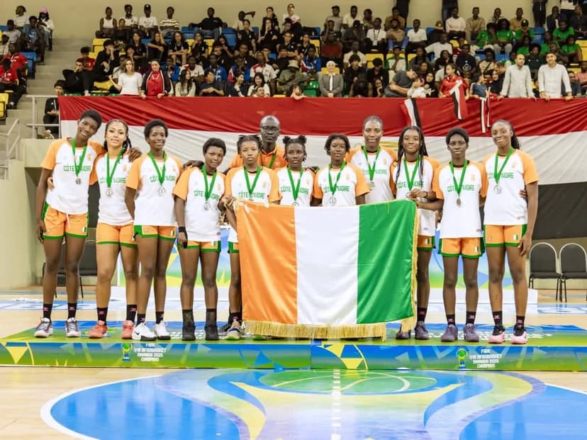 Afrobasket : Doublé historique des Éléphants U16, l’or pour les garçons et l’argent pour les filles