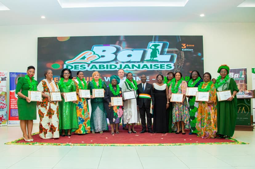 3è Bal des Abidjanaises – prof. Simplice Dion : « les femmes unies sont une force »