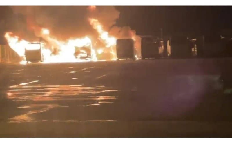 Des autobus enflammés à Koumassi : la Sotra fait des précisions