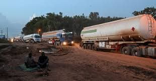 Crise sécuritaire au Mali : les chauffeurs routiers en première ligne d’un ravitaillement devenu mortel