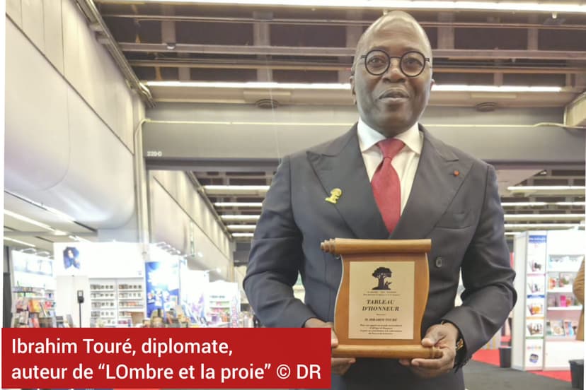 Salon des livres de Montréal : l’académie du Baobab décerne un « Tableau d’honneur » à SEM Ibrahim Touré