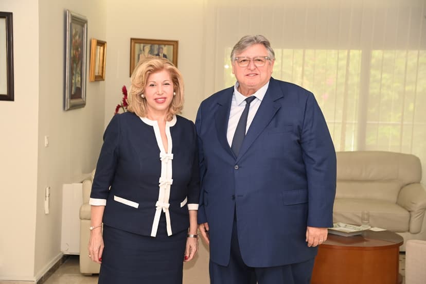 Audience : L’aurevoir de Monsieur Daniel Karbownik, Vice-Président du Groupe Accor pour l’Afrique Subsaharienne à Dominique Ouattara