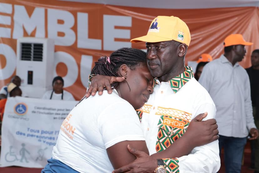 Législatives 2025 à Yopougon : des personnes en situation de handicap avec Bictogo