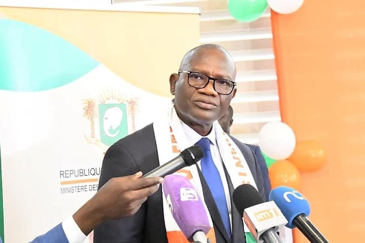 CAN 2025 au Maroc : le ministre Adjé Silas Metch attendu pour Côte d’Ivoire-Gabon
