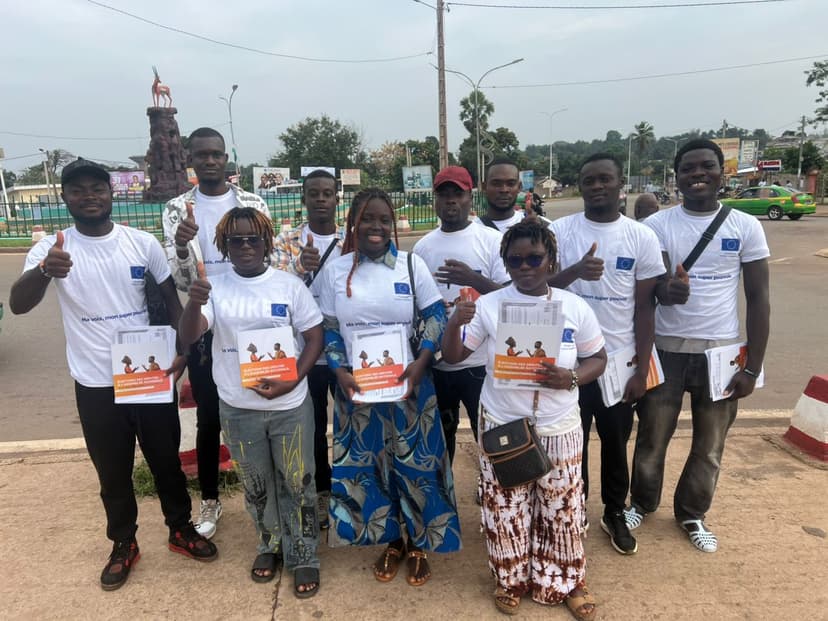 Côte d’Ivoire : plus de 20 000 signatures pour la paix à travers la Charte du jeune citoyen positif